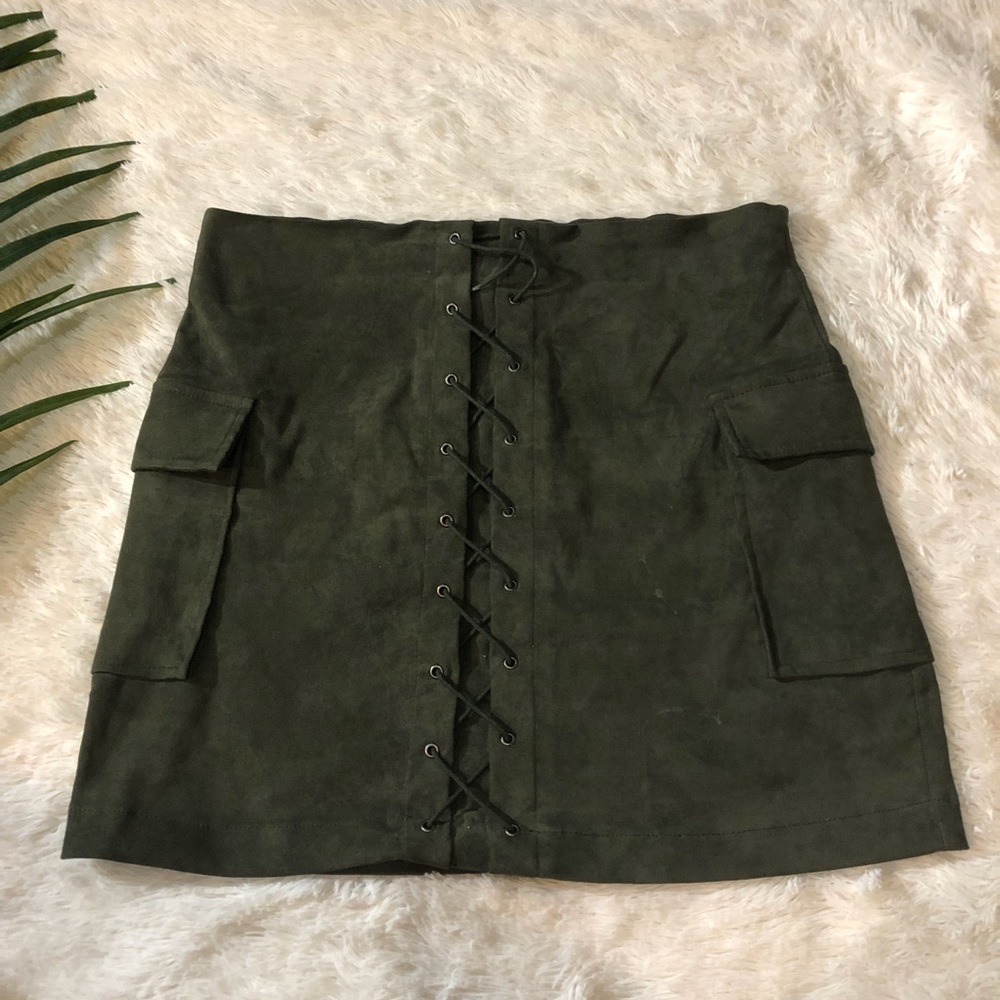 Green laced up skirt